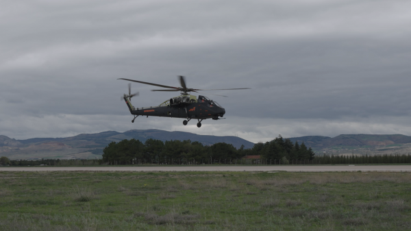 ATAK-II ağır sınıf taarruz helikopteri ilk kez havalandı