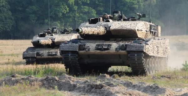 Çekya’dan Leopard 2A4 ve 2A7 tank tedariki