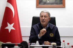 Hulusi Akar Ukraynalı mevkidaşı ile telefon görüşmesi yaptı