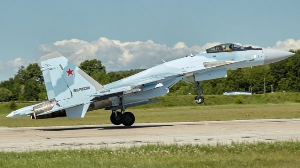 Rus Hava Kuvvetleri’ne Su-35 savaş uçağı teslimatı